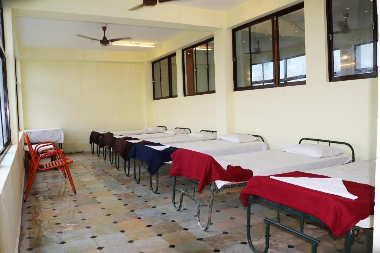 Hotel Siva Sakthi Tiruvannāmalai Eksteriør billede
