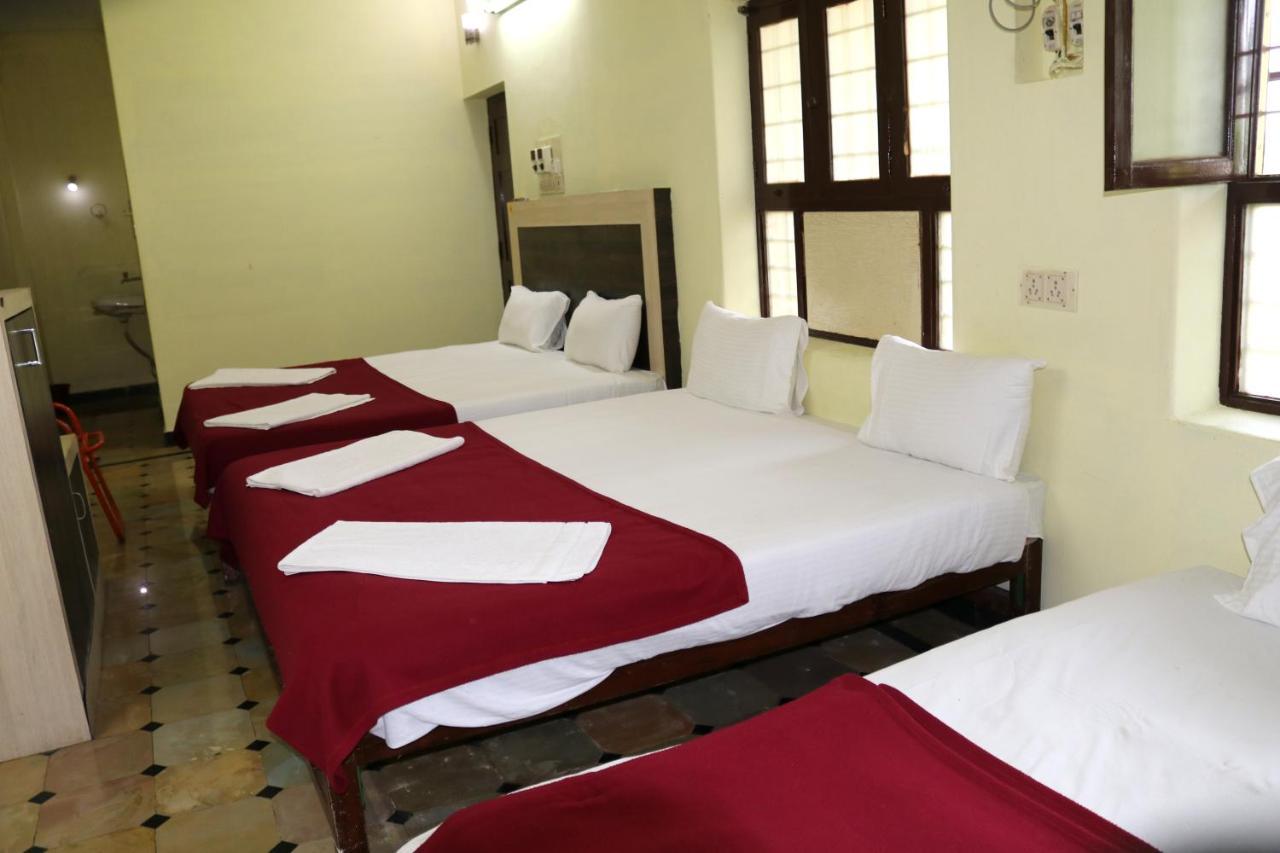 Hotel Siva Sakthi Tiruvannāmalai Eksteriør billede
