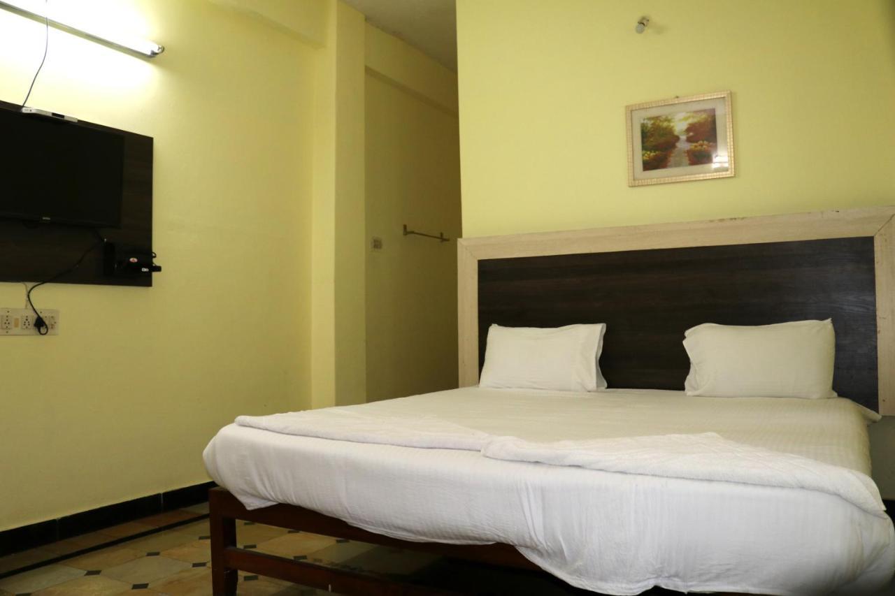 Hotel Siva Sakthi Tiruvannāmalai Eksteriør billede