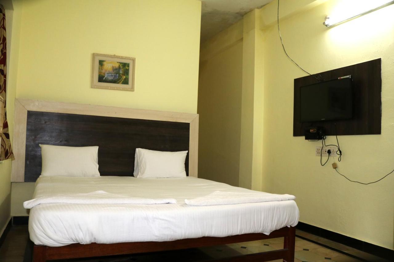 Hotel Siva Sakthi Tiruvannāmalai Eksteriør billede